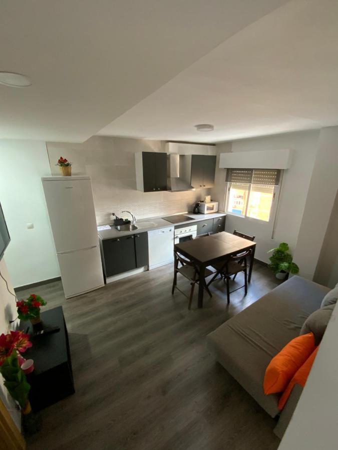 4 Capulino Apartamentos มาลากา ภายนอก รูปภาพ